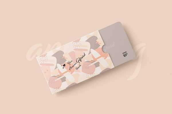 4 Showcases of Gift Card Mockup with Holder