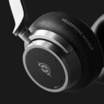 5 Generic Wireless Headphone Mockups in Distinct Shots