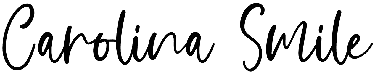 Carolina Smile Font
