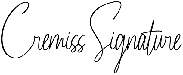 Cremiss Signature Font