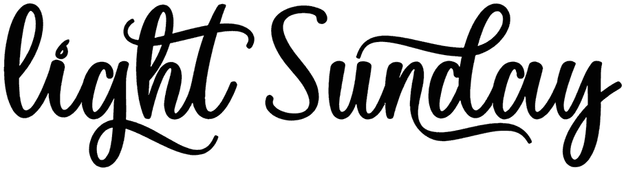 Light Sunday Font