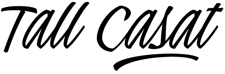 Tall Casat Font