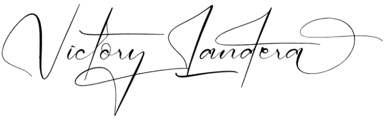 Victory Landera Font