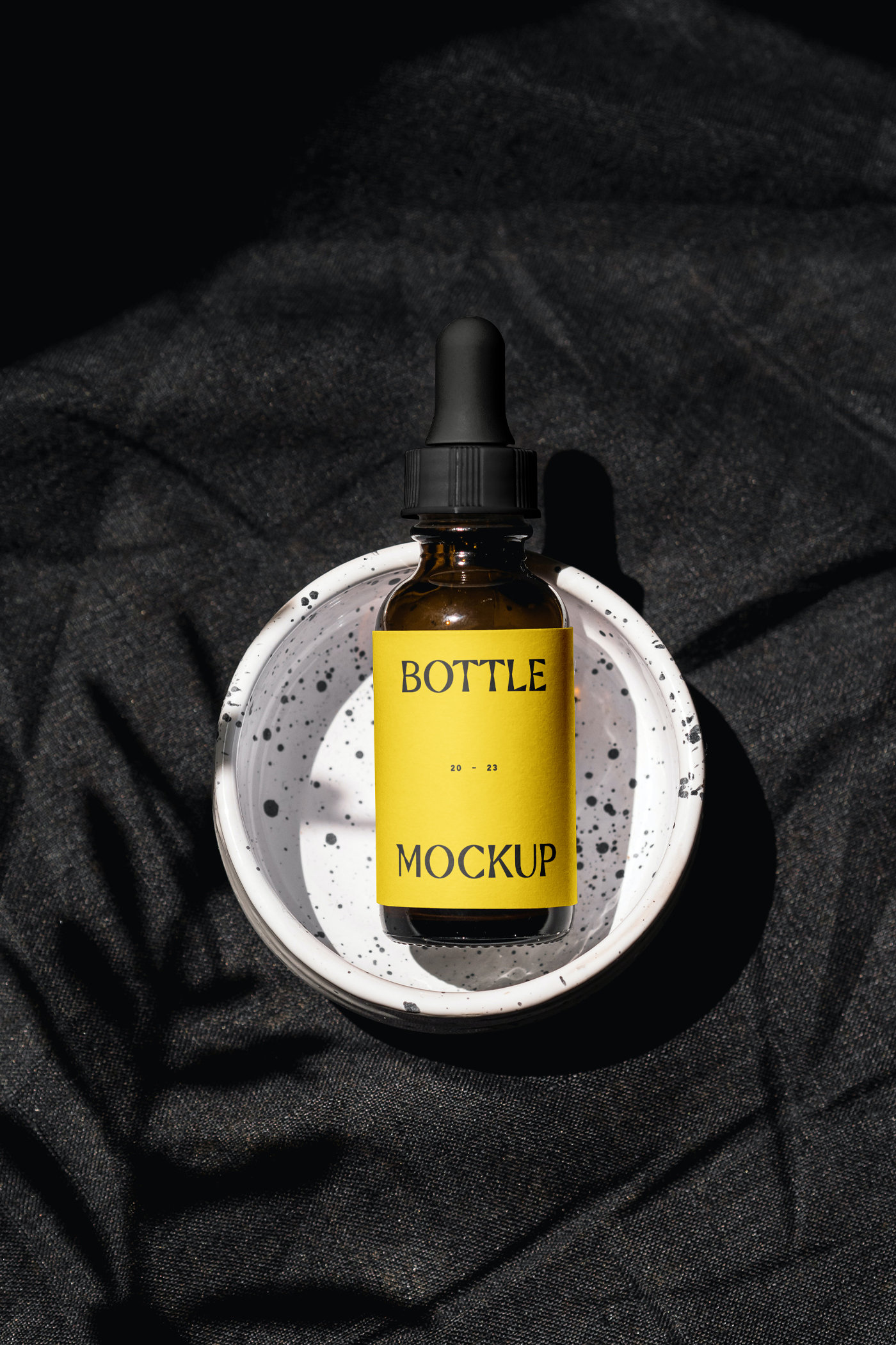 Facing View of Cosmetic Bottle Mockup FREE PSD