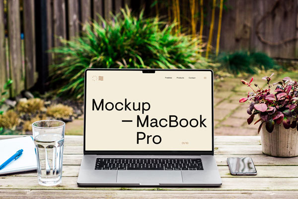 Front Shot of MacBook Pro Mockup on Wood Desk