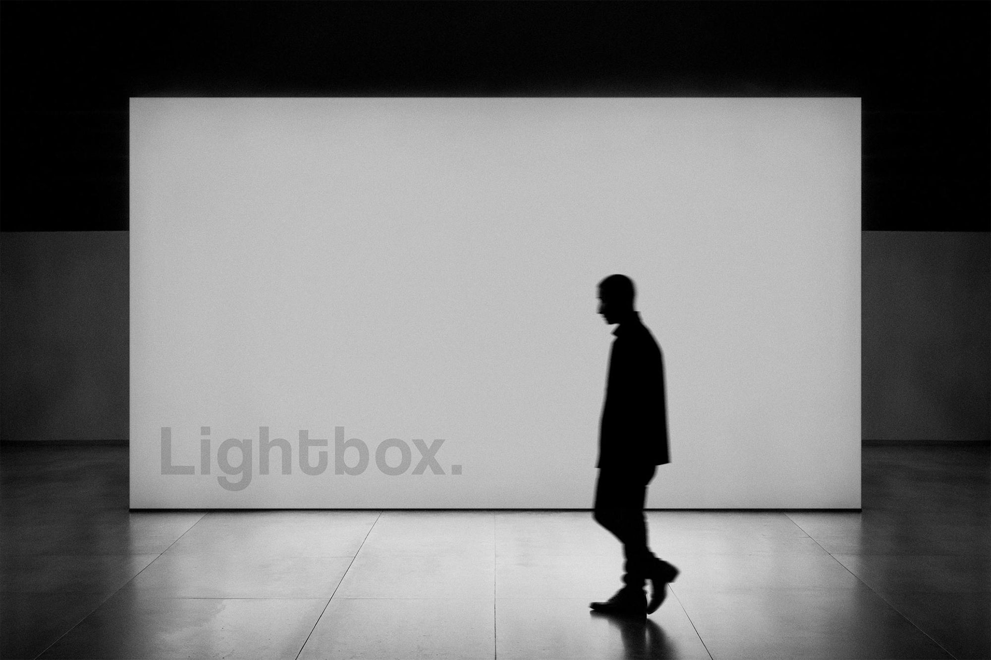 Free Lightbox Expo Mockup PSD Template