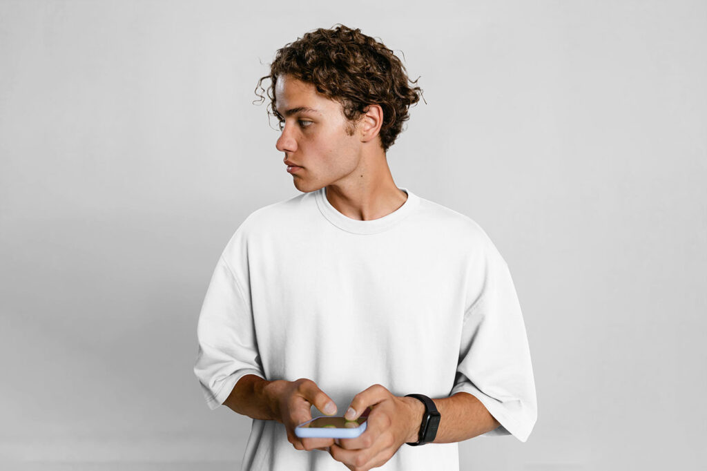 Modern T-shirt Mockup