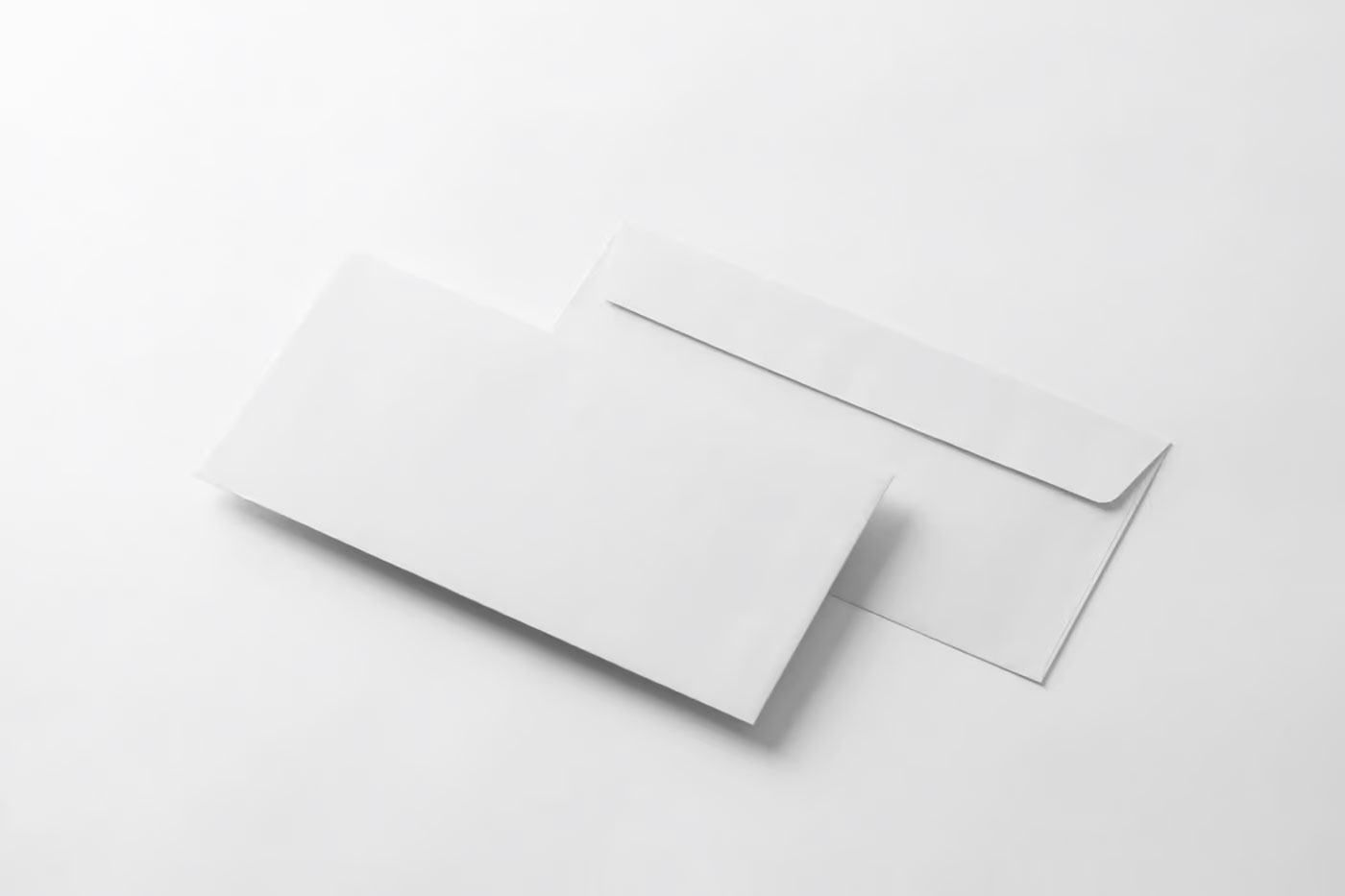 Free Perspective View of Luxury Envelope Mockup PSD Template