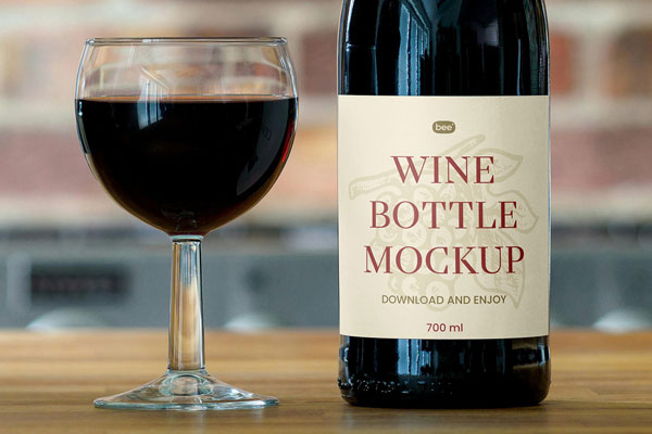 Square Wine Label Mockup