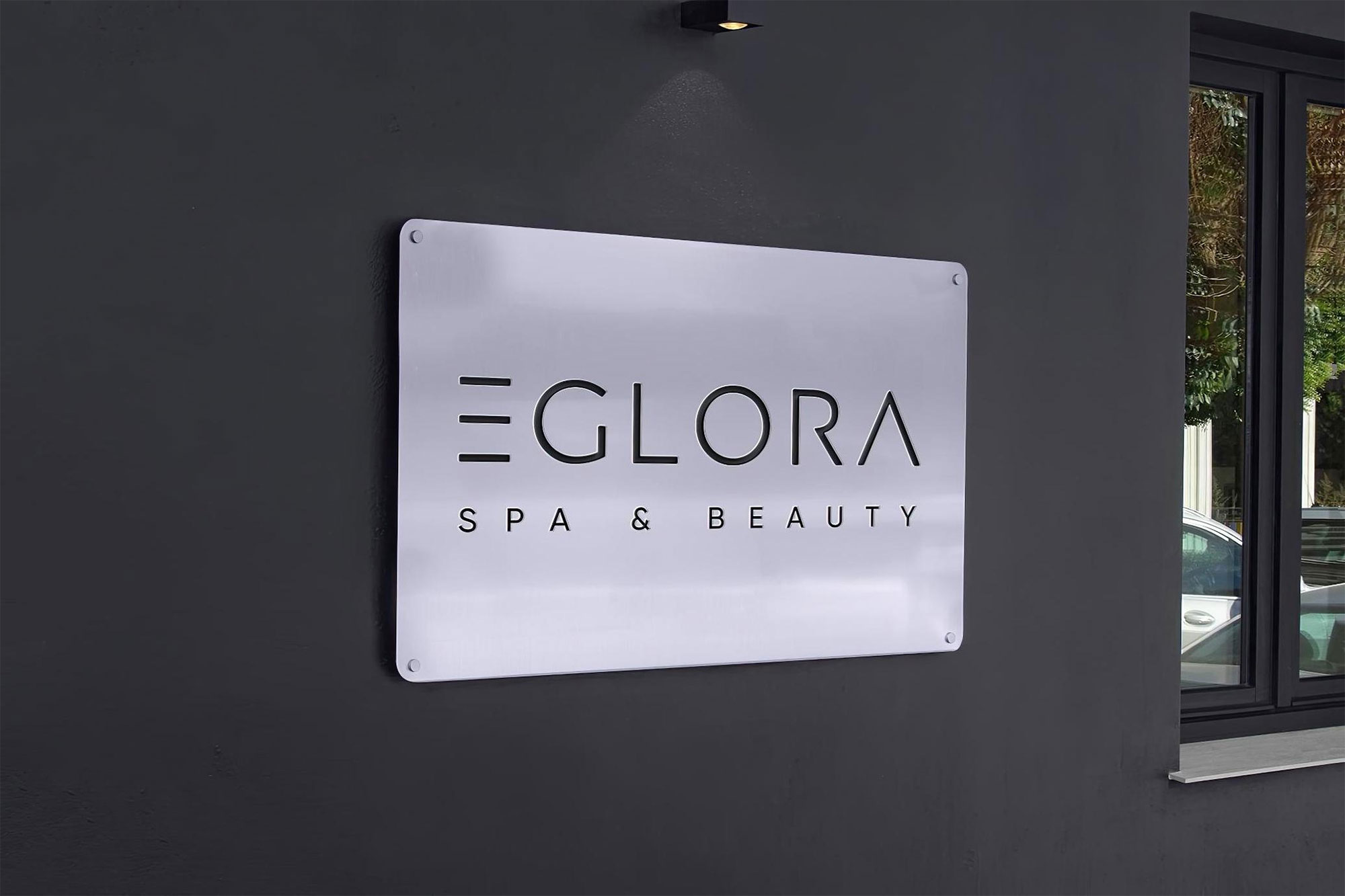 Free Storefront Plaque Sign Mockup PSD Template