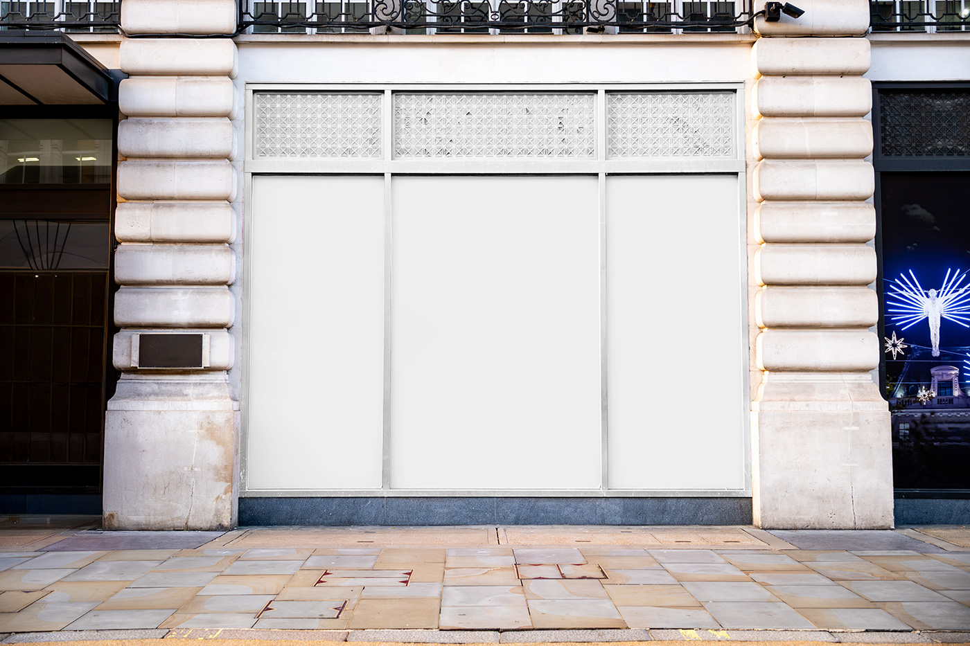 Free Storefront Venner Mockup PSD Template